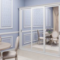 Шкаф-купе 2450 серии NEW CLASSIC K1+K1+K1+B22+PL4 (по 2 ящика лев/прав+F обр.штанга) профиль «Капучино» в Челябинске - chelyabinsk.mebel24.online | фото
